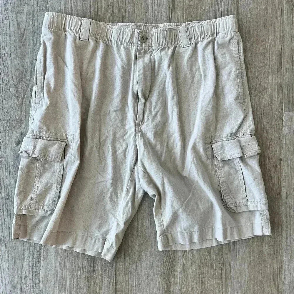 Mens Roundtree & Yorke Casuals Khaki Cargo Shorts - 40